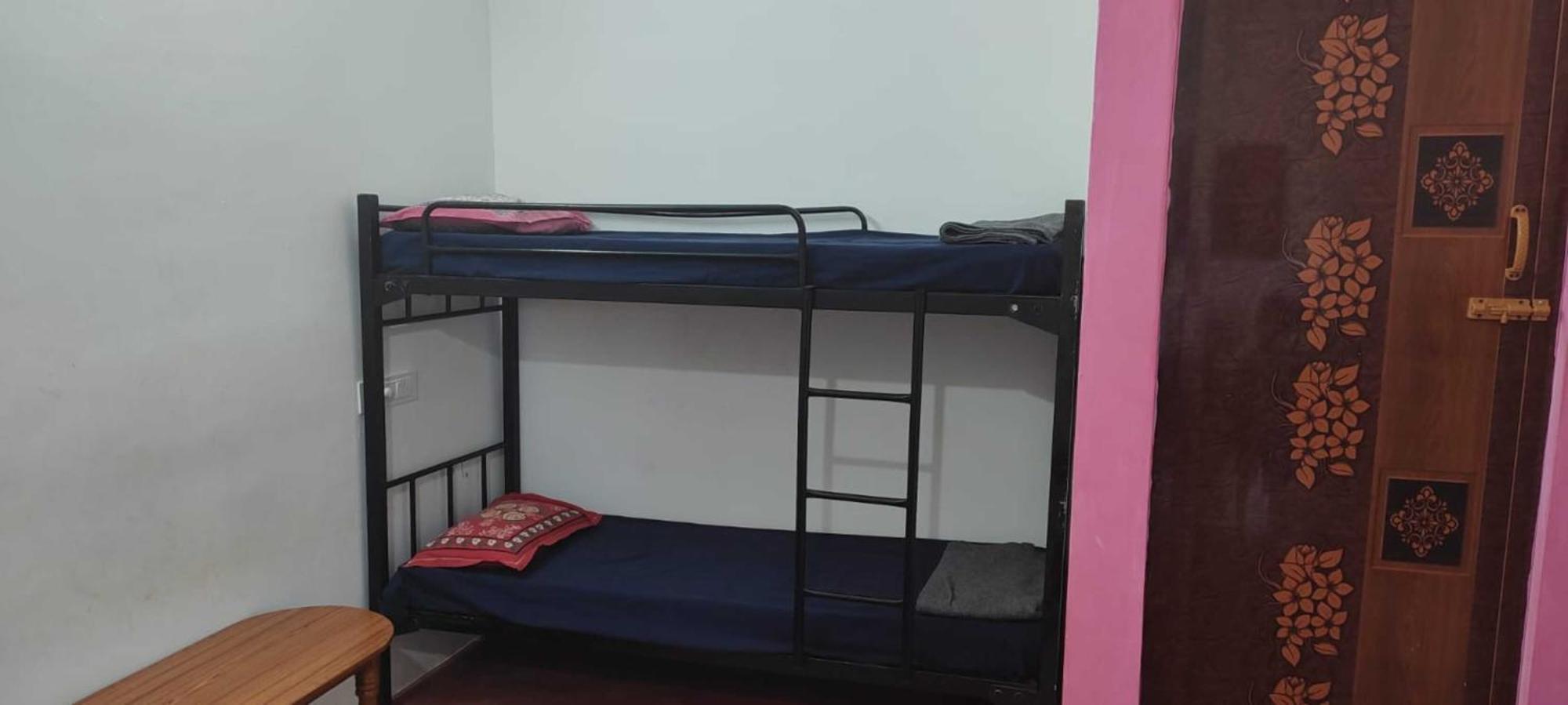 Отель Travellers Crib Ауровиль Экстерьер фото