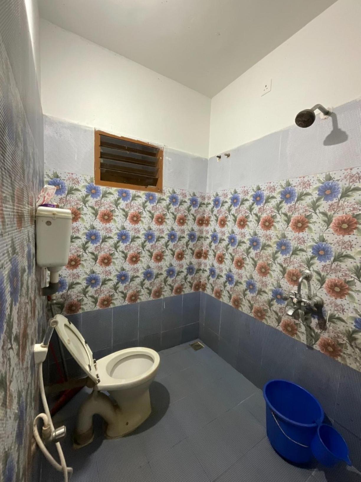 Отель Travellers Crib Ауровиль Экстерьер фото